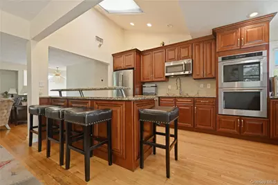 2998 Joyce Lane, Merrick, NY 11566 - Photo 7