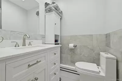 2998 Joyce Lane, Merrick, NY 11566 - Photo 13
