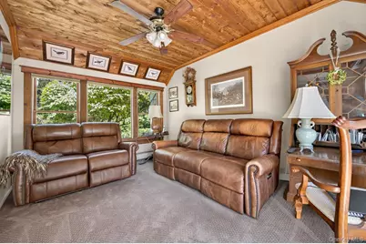 52 Cameron Drive, Huntington, NY 11743 - Photo 11