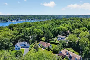 52 Cameron Dr, Huntington, NY 11743 - Photo 29
