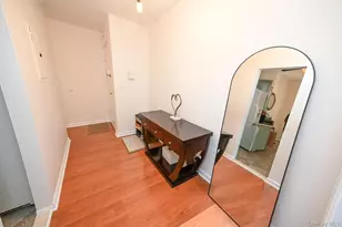 271 N Newbridge Rd, Levittown, NY 11756 - Photo 13
