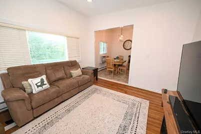 271 N Newbridge Road #2C, Levittown, NY 11756 - Photo 23