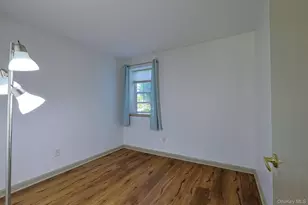 1103 Washington Green, New Windsor, NY 12553 - Photo 11