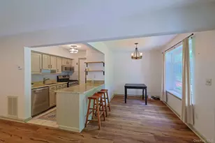 1103 Washington Green, New Windsor, NY 12553 - Photo 5