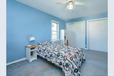 23 Phillips Road, Glen Cove, NY 11542 - Photo 15
