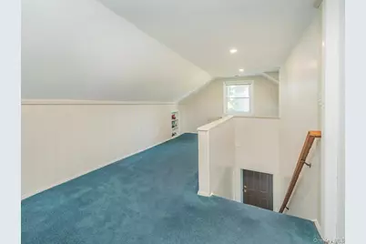 23 Phillips Road, Glen Cove, NY 11542 - Photo 21