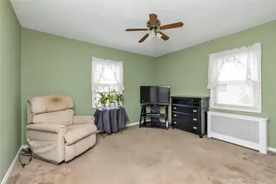 55 Fir Street, Valley Stream, NY 11580 - Photo 11