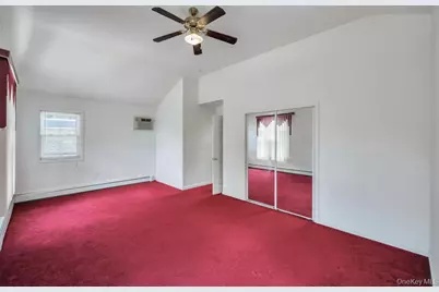 8343 261st Street, Glen Oaks, NY 11004 - Photo 21