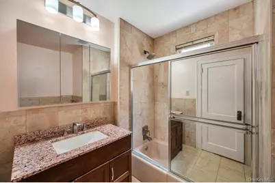 8343 261st Street, Glen Oaks, NY 11004 - Photo 17