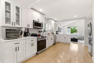 238 Woodlawn Ave, Saint James, NY 11780 - Photo 13