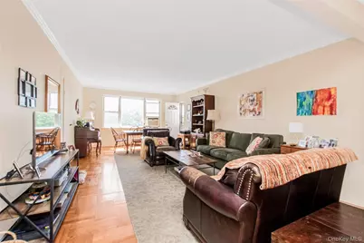2711 Henry Hudson Parkway #7H, Bronx, NY 10463 - Photo 3