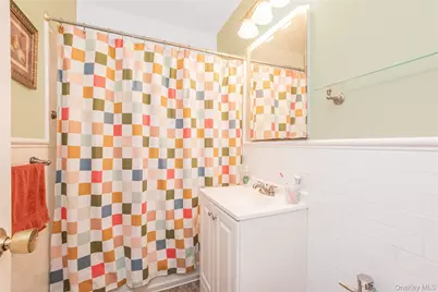2711 Henry Hudson Parkway #7H, Bronx, NY 10463 - Photo 11