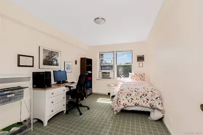 2711 Henry Hudson Parkway #7H, Bronx, NY 10463 - Photo 11
