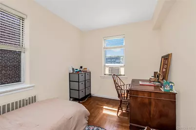 2711 Henry Hudson Parkway #7H, Bronx, NY 10463 - Photo 13