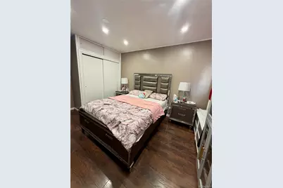 10204 97th Avenue, Ozone Park, NY 11416 - Photo 9