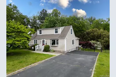 22 Oakbrook Road, Ossining, NY 10562 - Photo 5