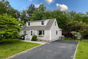 22 Oakbrook Rd, Ossining, NY 10562 - Photo 5