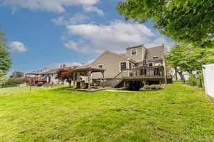 22 Oakbrook Rd, Ossining, NY 10562 - Photo 47