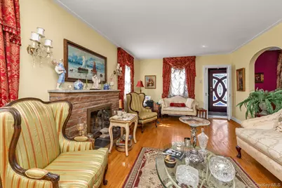 16367 166th Street, Flushing, NY 11358 - Photo 5