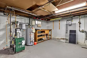 354 Terrace Ave, Garden City, NY 11530 - Photo 11