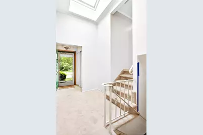 354 Terrace Avenue, Garden City, NY 11530 - Photo 3