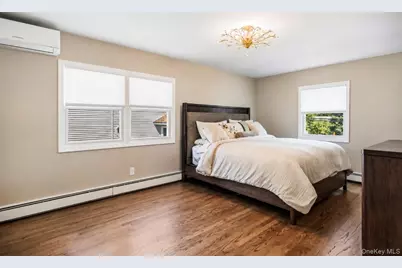 434 W Main Street, Huntington, NY 11743 - Photo 23