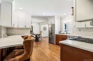434 W Main St, Huntington, NY 11743 - Photo 15