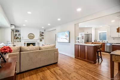434 W Main Street, Huntington, NY 11743 - Photo 1