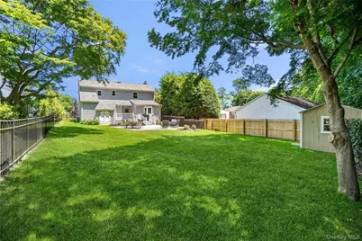 434 W Main Street, Huntington, NY 11743 - Photo 35