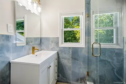 434 W Main Street, Huntington, NY 11743 - Photo 25