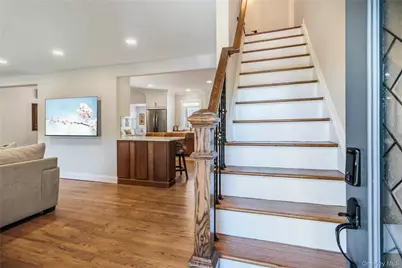 434 W Main Street, Huntington, NY 11743 - Photo 5
