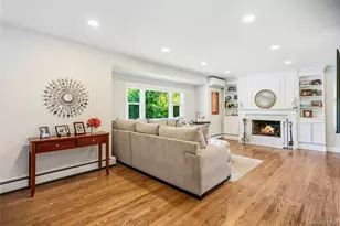 434 W Main St, Huntington, NY 11743 - Photo 5