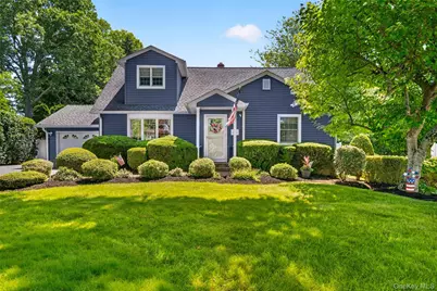 10 N Edsall Avenue, Nanuet, NY 10954 - Photo 1