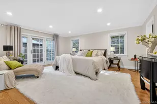 125 Mimosa Dr, East Hills, NY 11576 - Photo 9