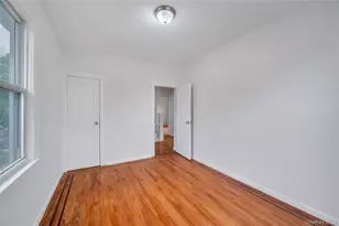 104-04 202nd St, Saint Albans, NY 11412 - Photo 41