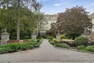 472 Gramatan Avenue #CC3, Bldg 6, Mount Vernon, NY 10552 - Photo 15