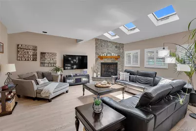 46 Franklin Street, Northport, NY 11768 - Photo 5