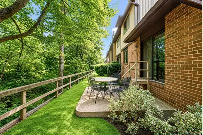 6 Wimbledon Drive, Roslyn, NY 11576 - Photo 19