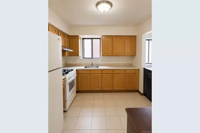 5831 136th Street, Flushing, NY 11355 - Photo 17