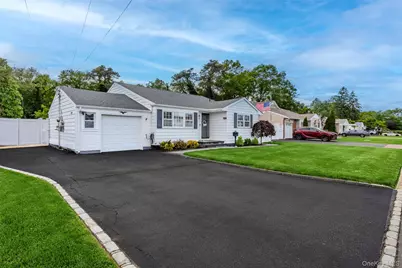 300 W 24th Street, Deer Park, NY 11729 - Photo 49