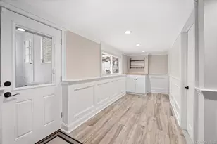 300 W 24th St, Deer Park, NY 11729 - Photo 33