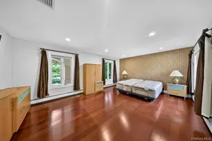 5 Glen Hill Ct, Dix Hills, NY 11746 - Photo 15