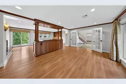 5 Glen Hill Court, Dix Hills, NY 11746 - Photo 7