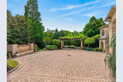 5 Glen Hill Court, Dix Hills, NY 11746 - Photo 49