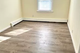 [Address not provided], Valley Stream, NY 11580 - Photo 3