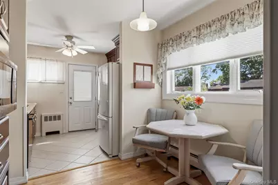 183 N Oak Street, Massapequa, NY 11758 - Photo 13