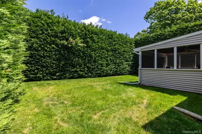 183 N Oak Street, Massapequa, NY 11758 - Photo 29