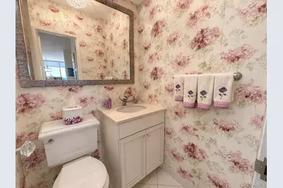 27010 Grand Central Parkway #21D, Floral Park, NY 11005 - Photo 9
