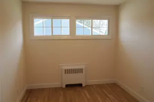 9 N Walnut Pl, Massapequa, NY 11758 - Photo 15
