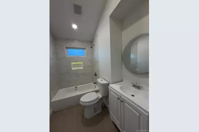 9 N Walnut Place, Massapequa, NY 11758 - Photo 9